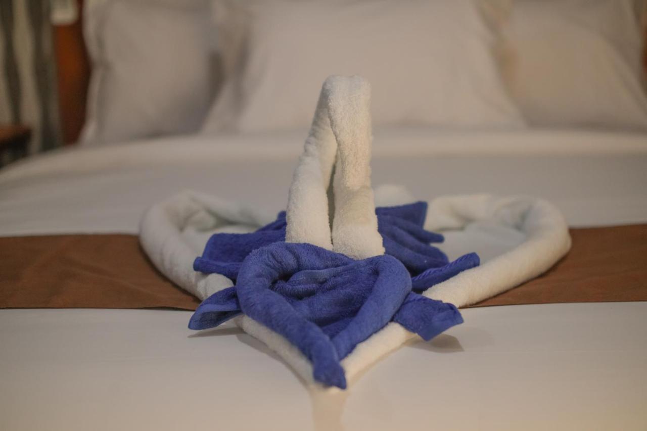 Prasi Sunrise Homestay Toyapakeh Экстерьер фото