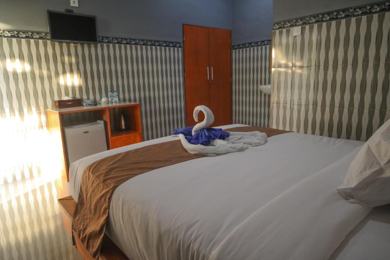 Prasi Sunrise Homestay Toyapakeh Экстерьер фото