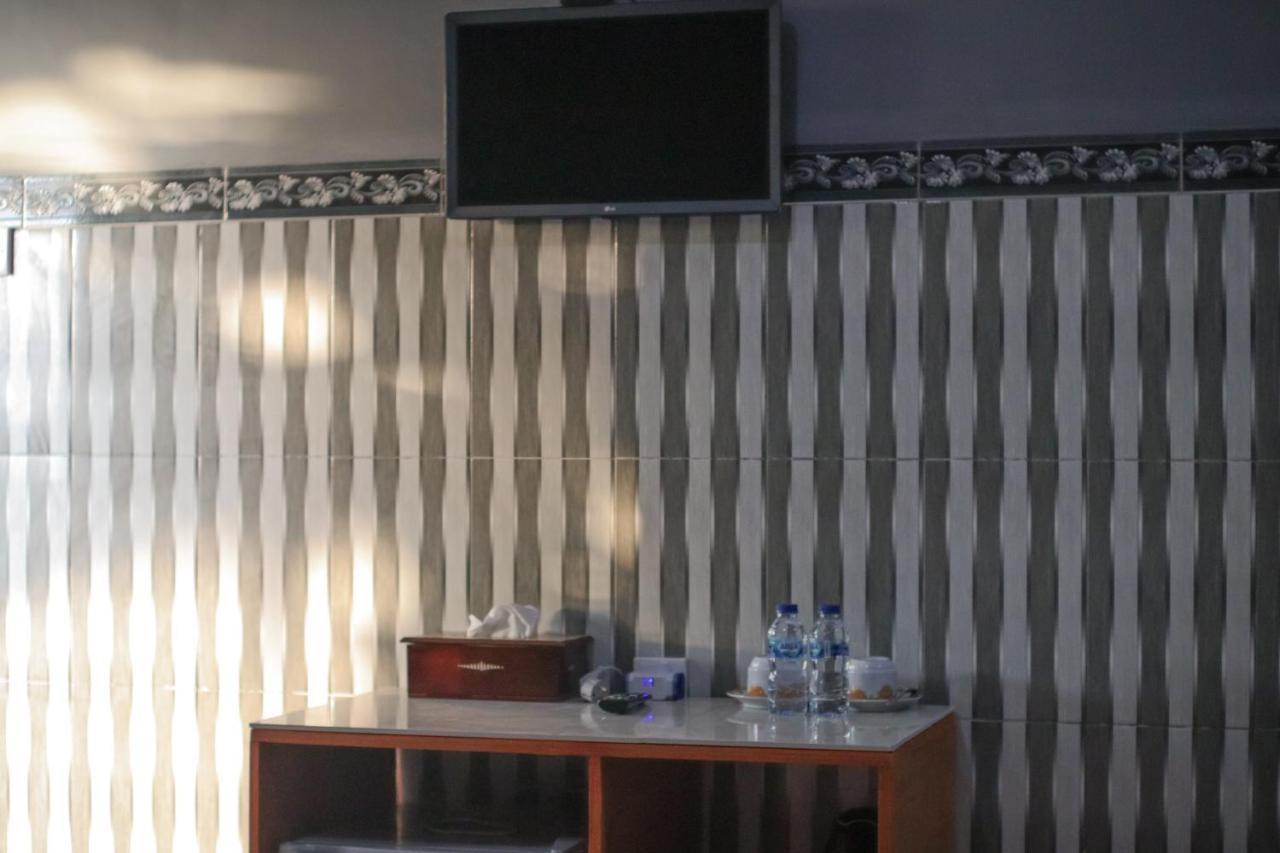Prasi Sunrise Homestay Toyapakeh Экстерьер фото