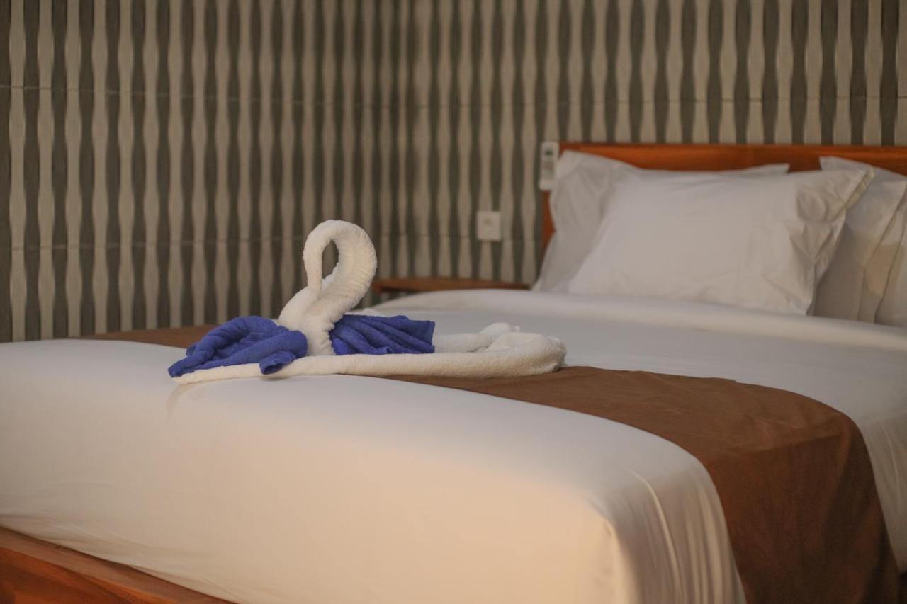 Prasi Sunrise Homestay Toyapakeh Экстерьер фото
